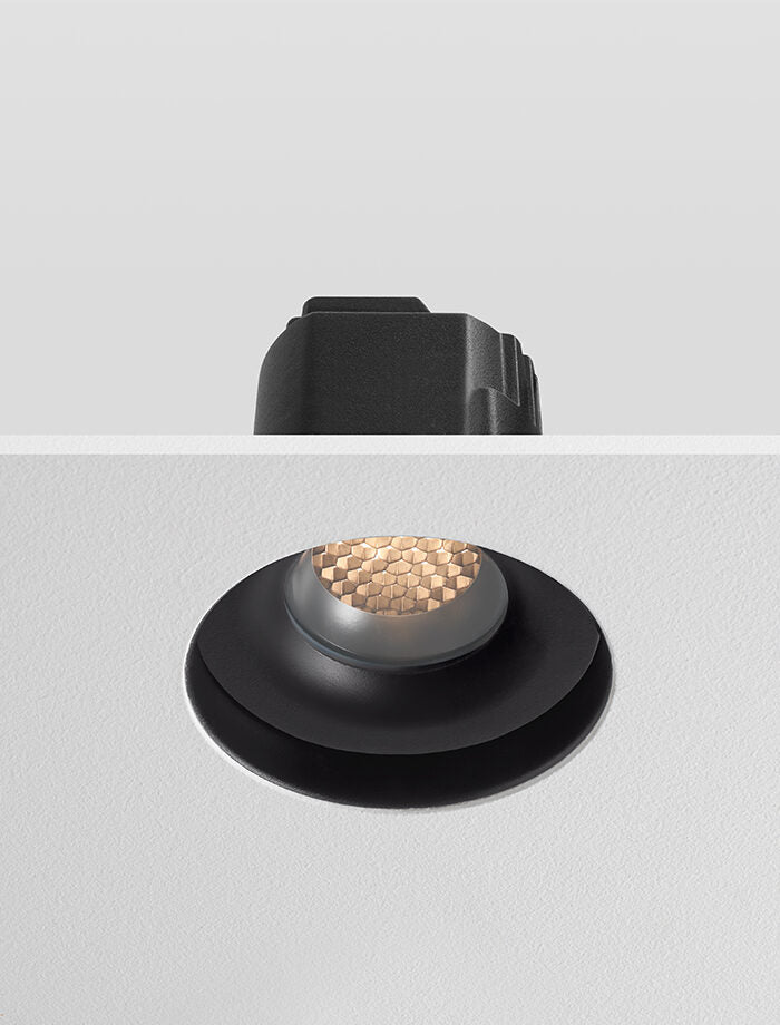 ARC Honeycomb Trimless - Anti Glare Downlight, DALI, Black/Black