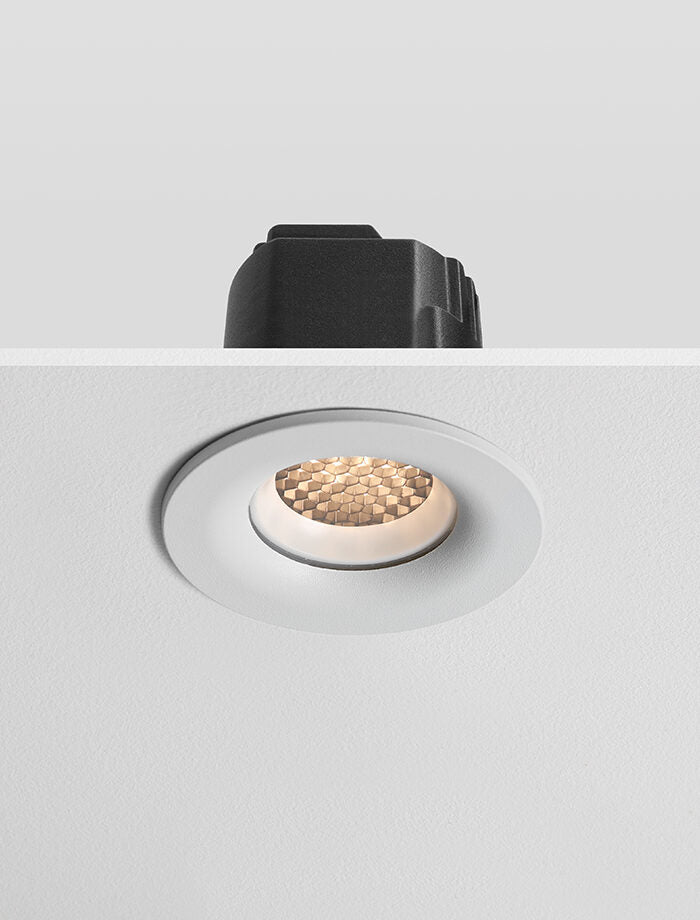 ARC Honeycomb - Anti Glare Downlight, 0-10v, White/White