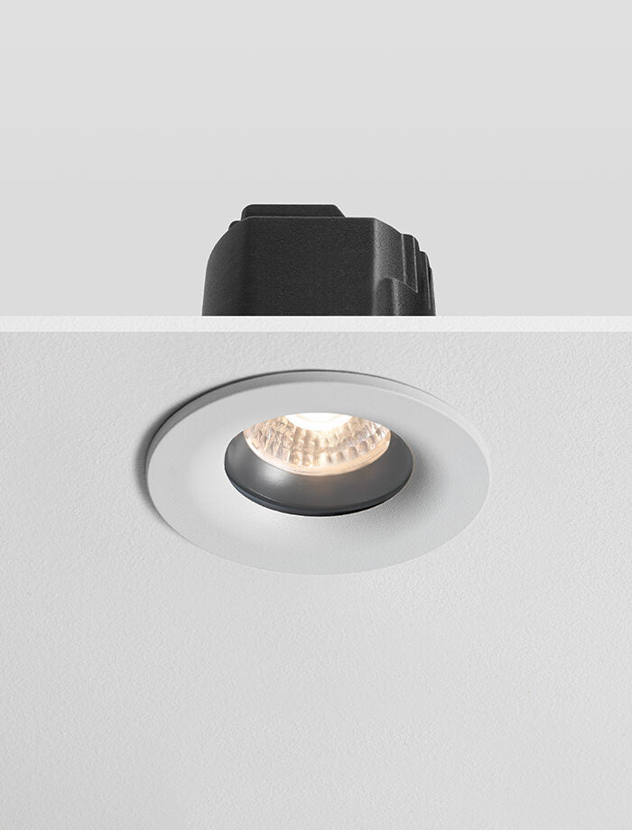 ARC - Anti Glare Downlight, 0-10v, White/Black