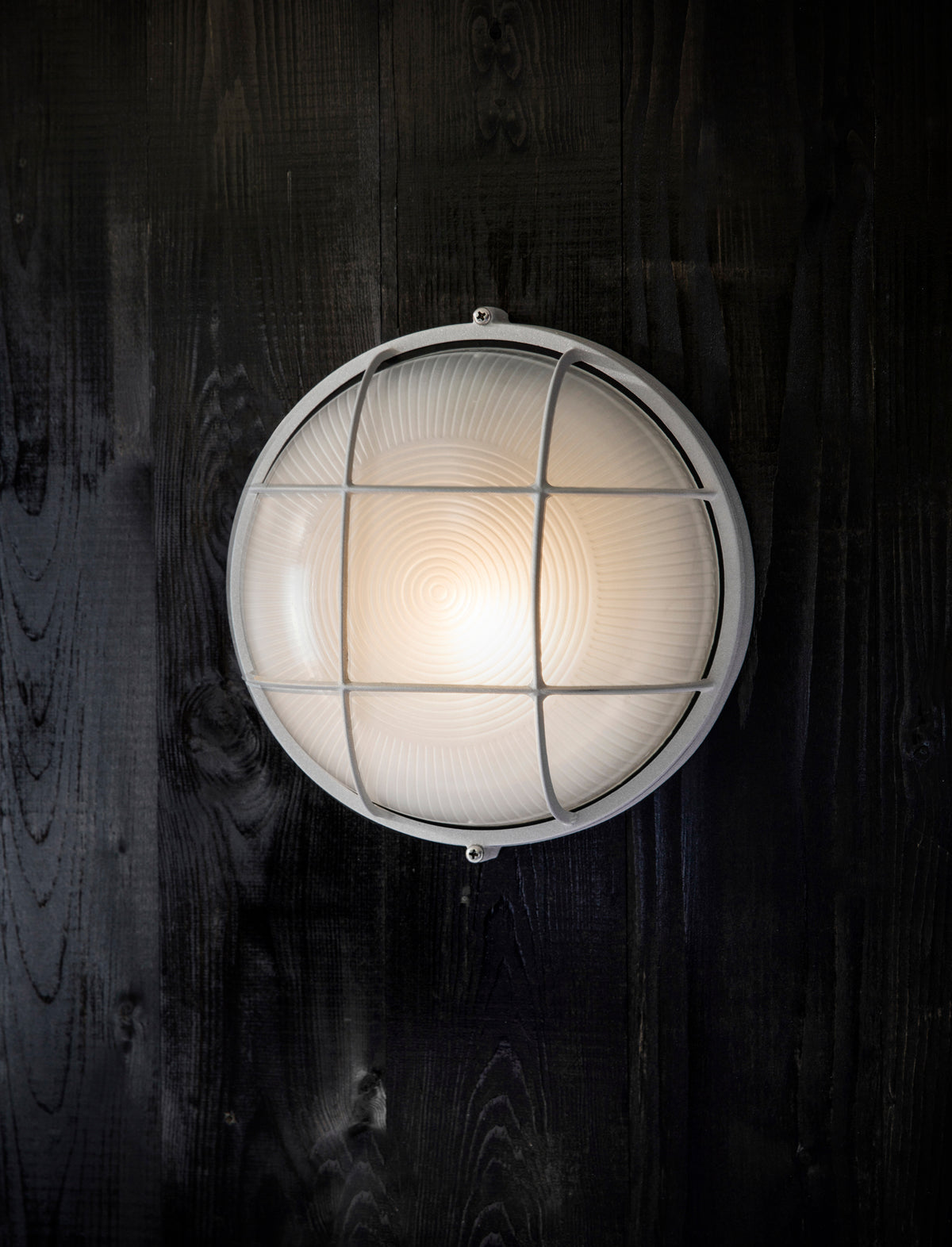 Chatham Bulkhead Light Round - Aluminium, Grey