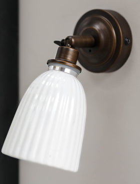 Alma Bathroom Spotlight