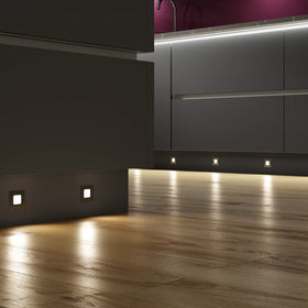 Sensio Luce TrioTone LED Plinth Light