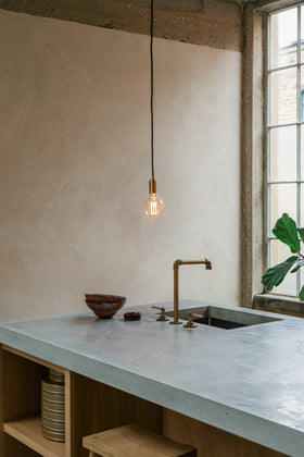 Elva Pendant