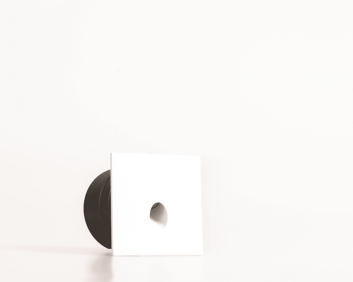 Pin - Low Level Recessed Marker Light - White