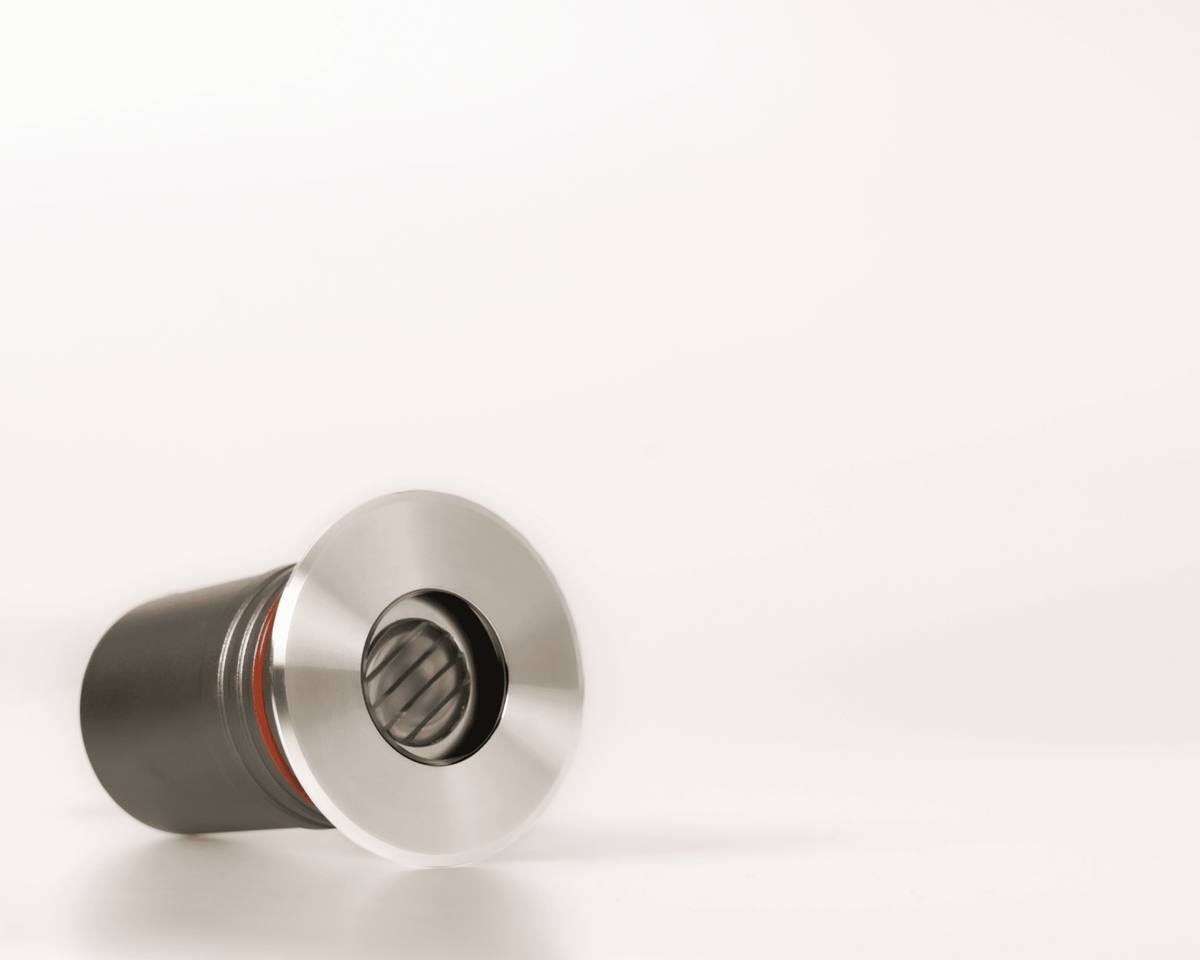 Tilt.M - Interior & Exterior Recessed Tilted Uplight - Steel