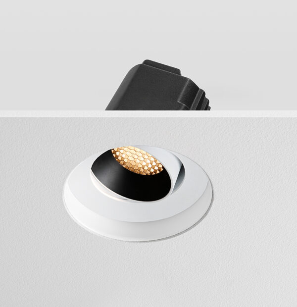 FORMA Antiglare Plaster in Downlight