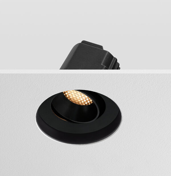 FORMA Antiglare Plaster In Tiltable Honeycomb Downlight