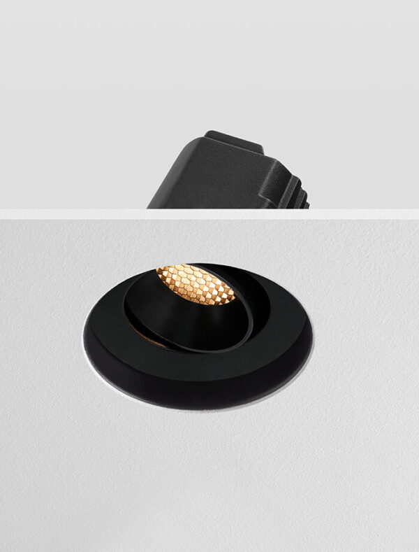 FORMA Antiglare Plaster In Tiltable Honeycomb Downlight