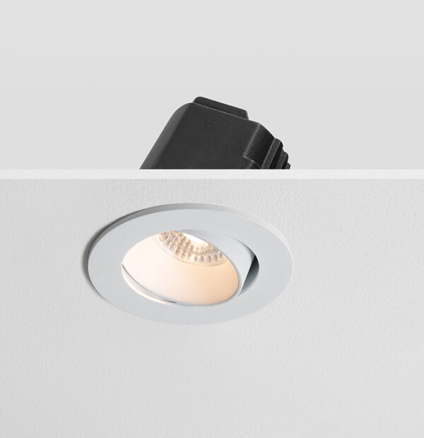 Anti Glare tilt Downlight