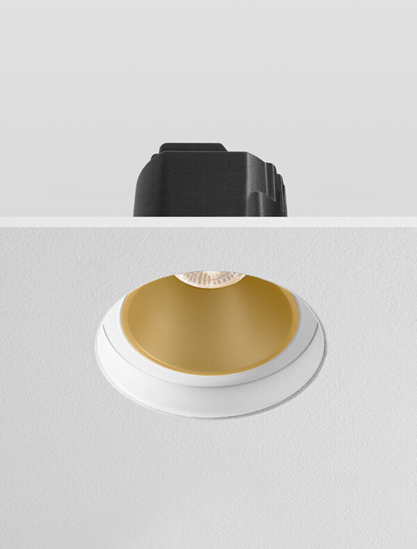 IRIS 40 - Trimless Anti-Glare Downlight White with Gold Baffle 6 Pack
