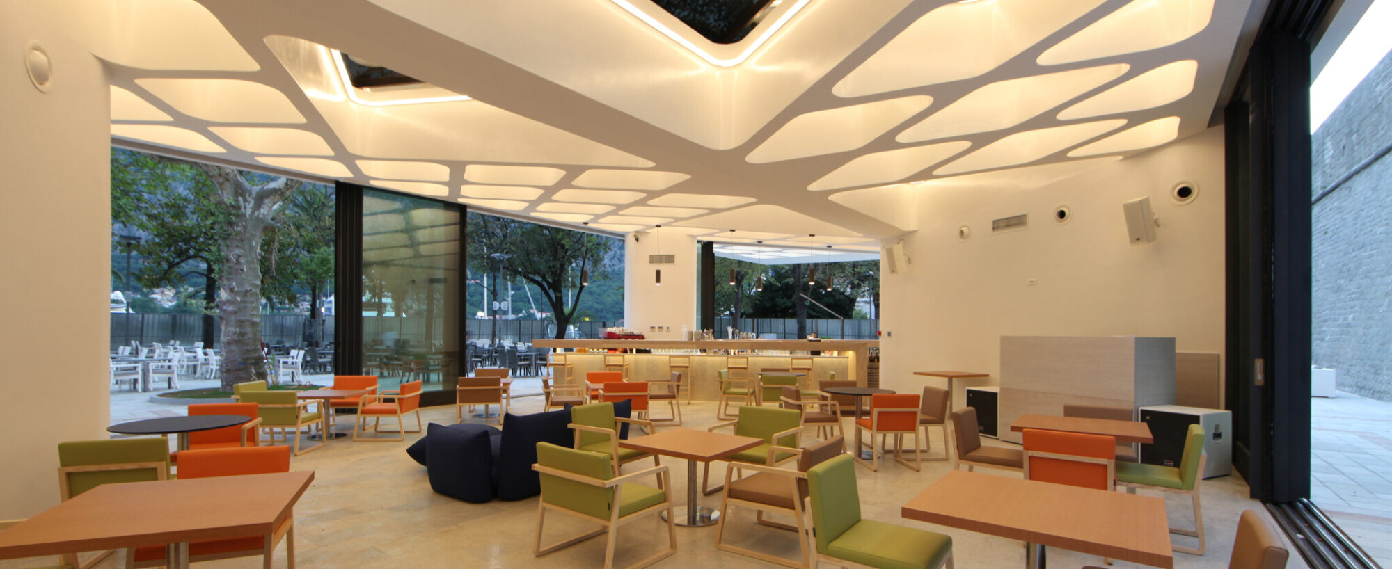 Neon Top Bend Tuneable White - 1010 - Image 3